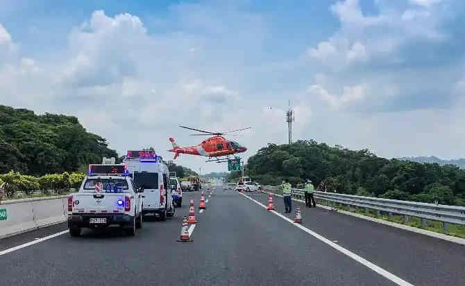 西沙区高速公路汽车救援案例
